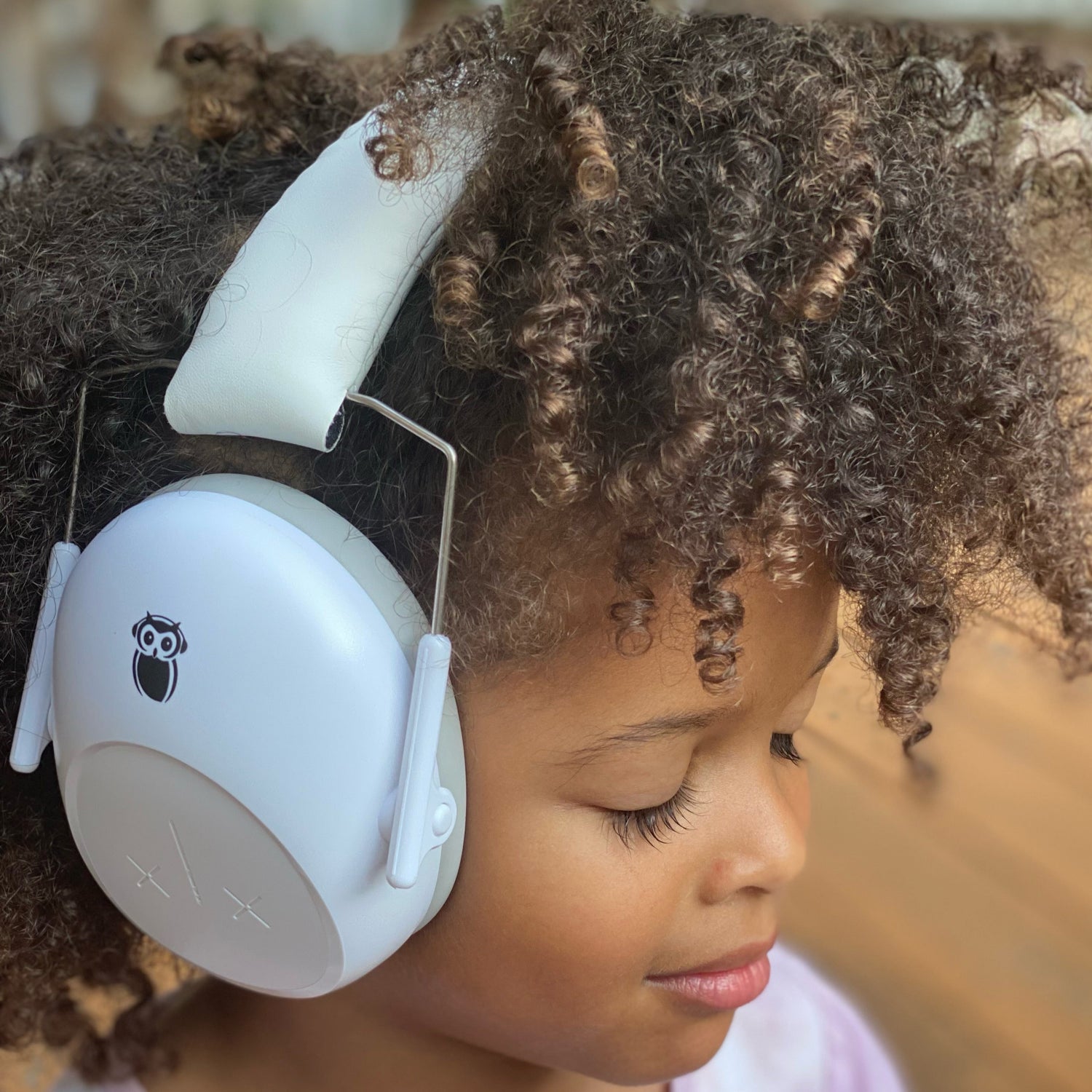 Hearing Protection Earmuffs | Kids Earmuffs | Wise Little Ears